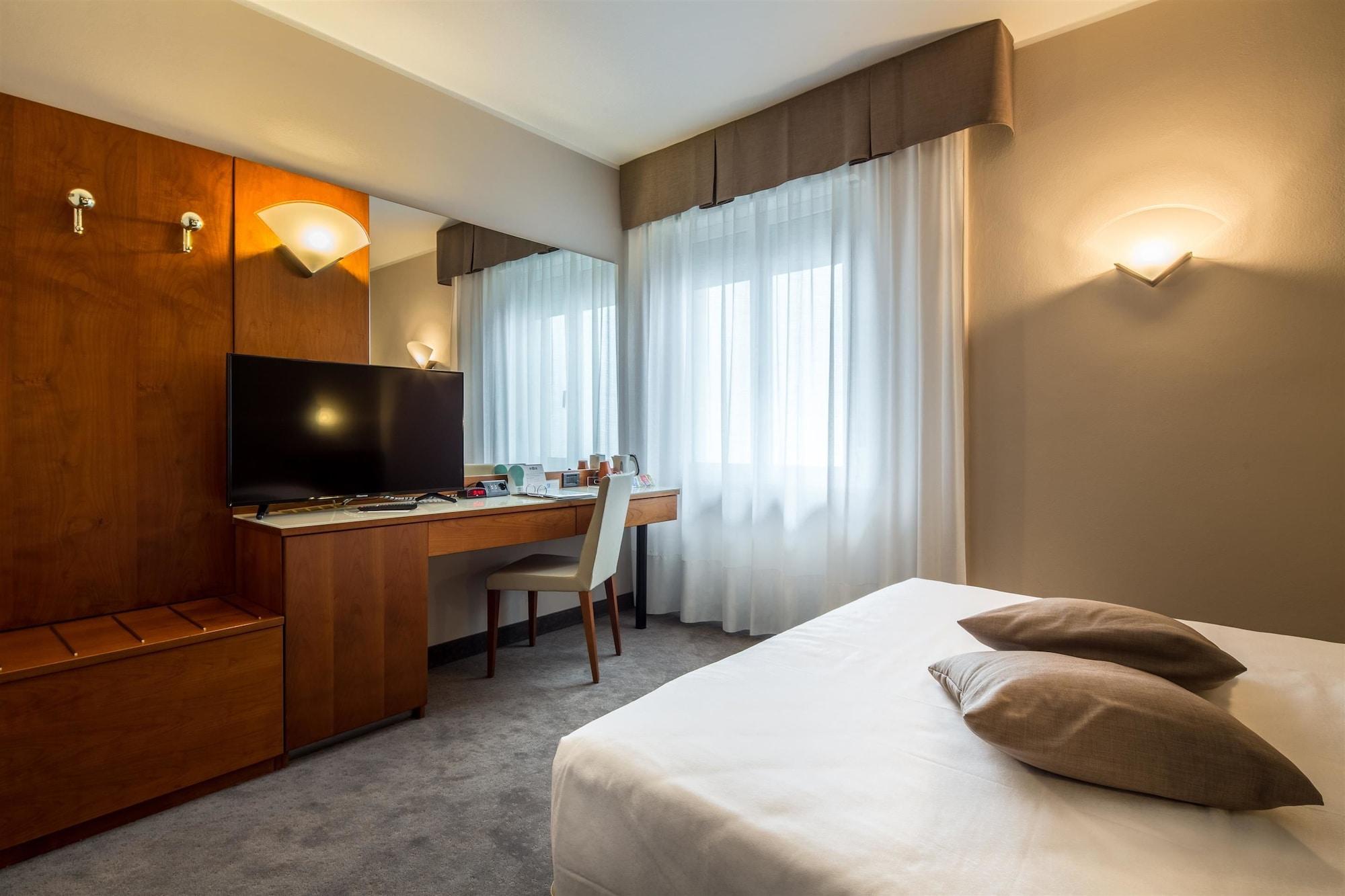 Best Western Hotel Turismo San Martino Buon Albergo Exteriör bild